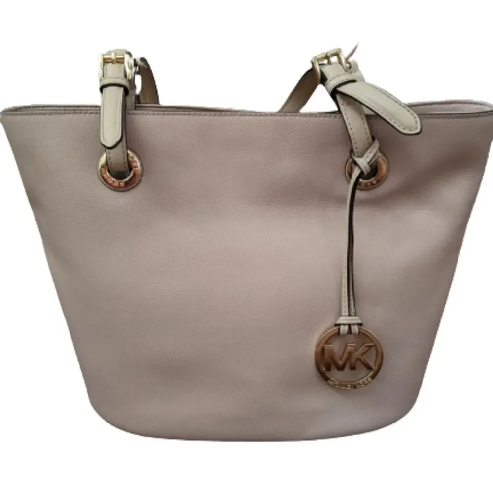 Michael Kors Jet Set Tote in Blush Pink